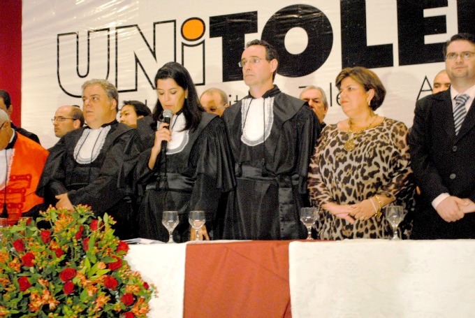 Tieza esteve presente na Colação de Grau da Turma de Direito do Unitoledo