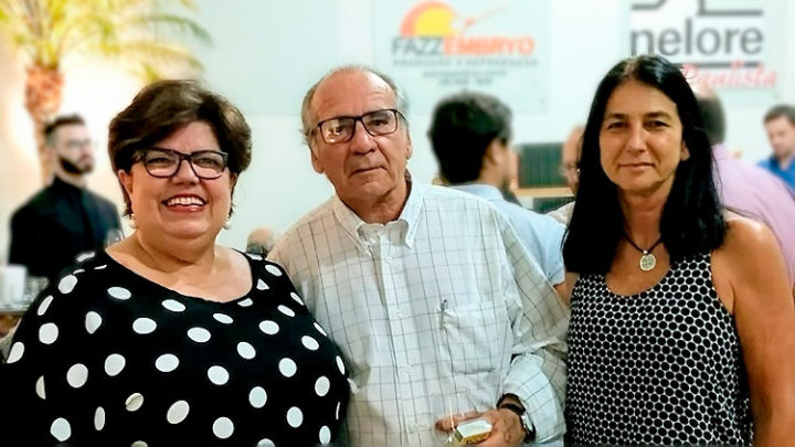 Tieza prestigia lançamento de livro sobre 100 anos da Fazenda Guarita