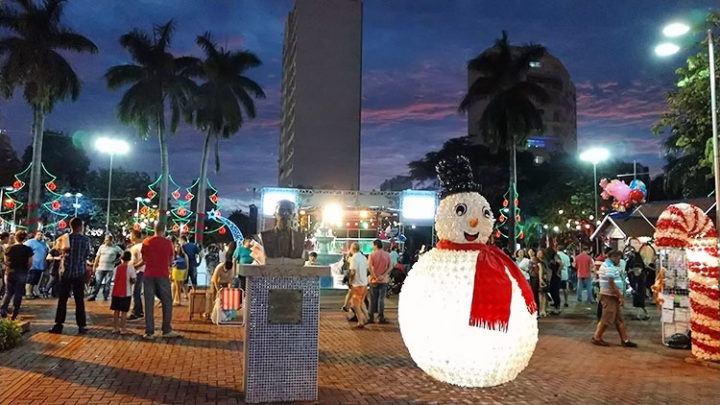 Tieza participa do lançamento do Natal Iluminado de Araçatuba; veja fotos e vídeo