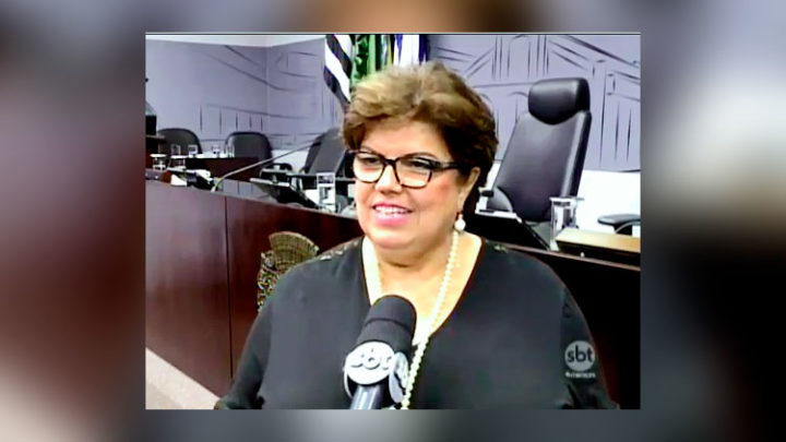 Tieza destaca importância de uma mulher no comando da Câmara de Araçatuba