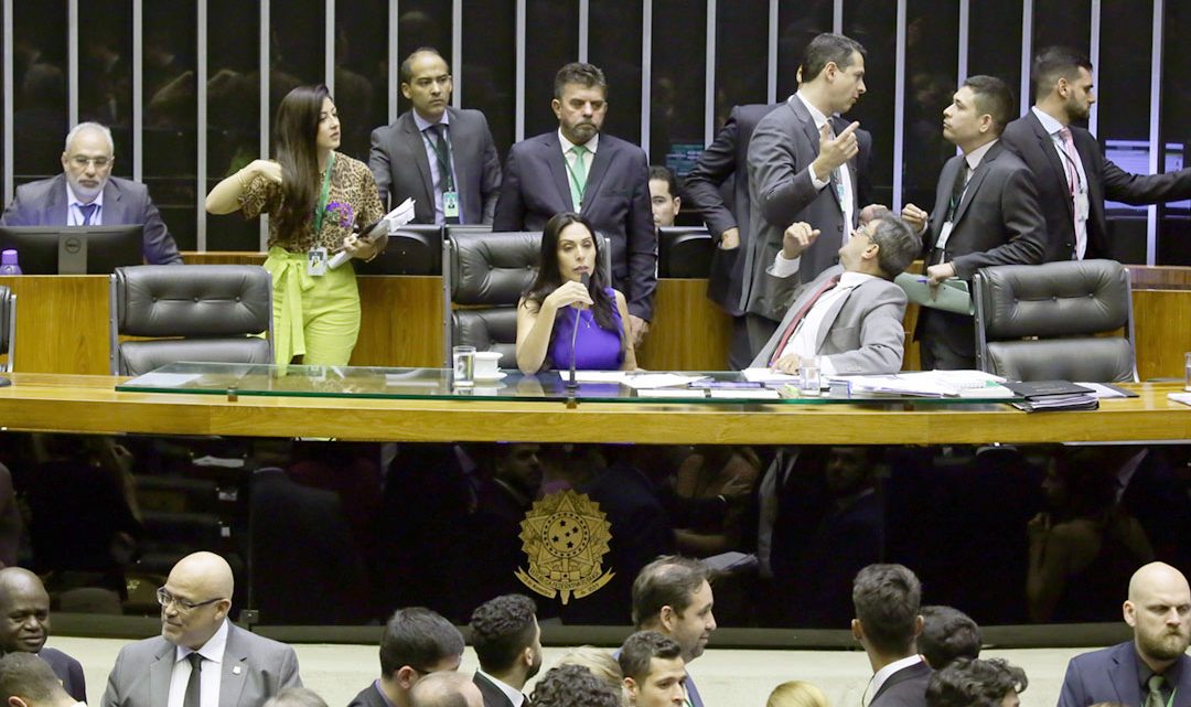 Câmara dos Deputados aprova punição para assédio moral no trabalho