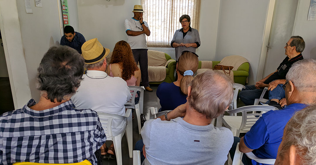 Tieza mostra a entidade projeto de passarela na Dois de Dezembro; veja detalhes da obra