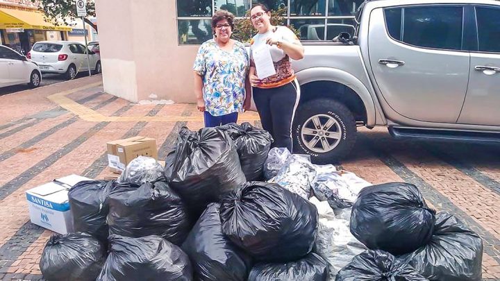 ‘Câmara Solidária’ recebe doações de cartelas vazias de remédios de ONG de Valparaíso