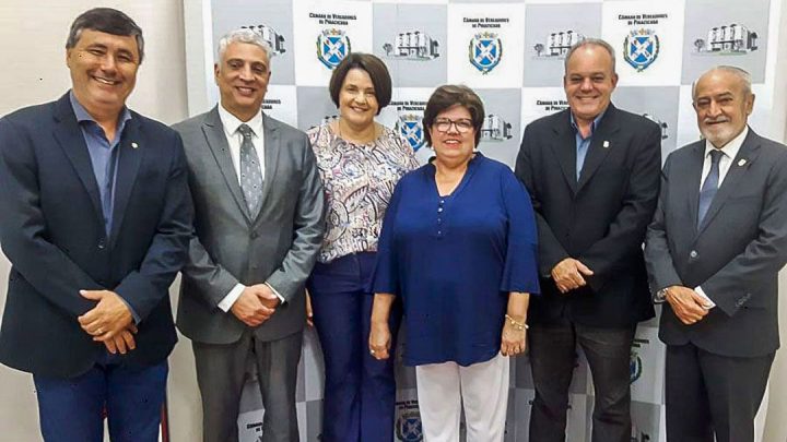 Tieza participa de encontro das Escolas do Legislativo em Piracicaba