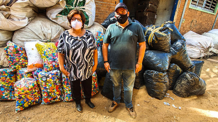 Câmara Solidária: Comerciante arrecada cerca de 800 quilos de cartelas vazias de remédios